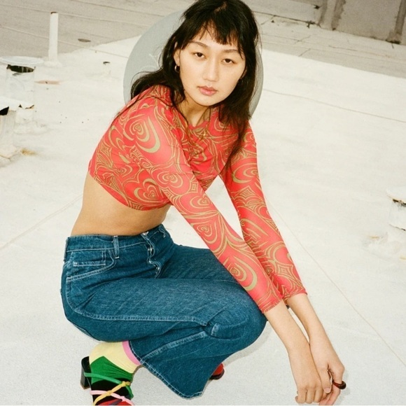 NWT Lisa Says Gah Eleanor Mesh Long Sleeve Ruched Crop Top Wild Hearts Red - Picture 3 of 7